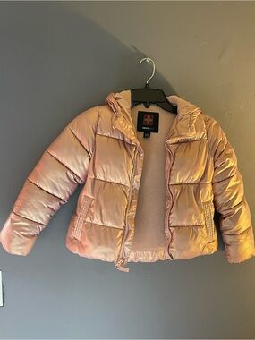 Swiss Tech Girls Iridescent Rose Pink Puffer Jacket with Hood